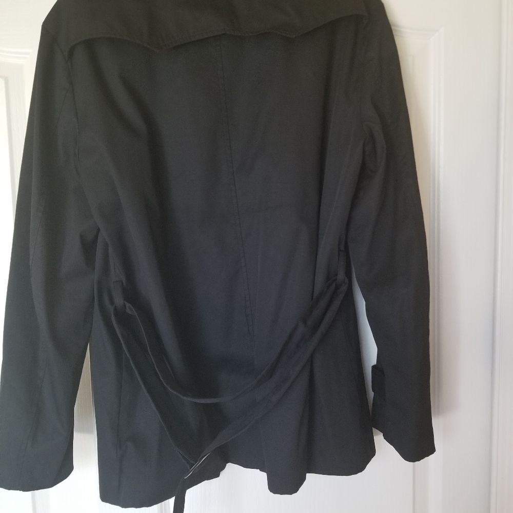 Jacket - Picture 3 of 3